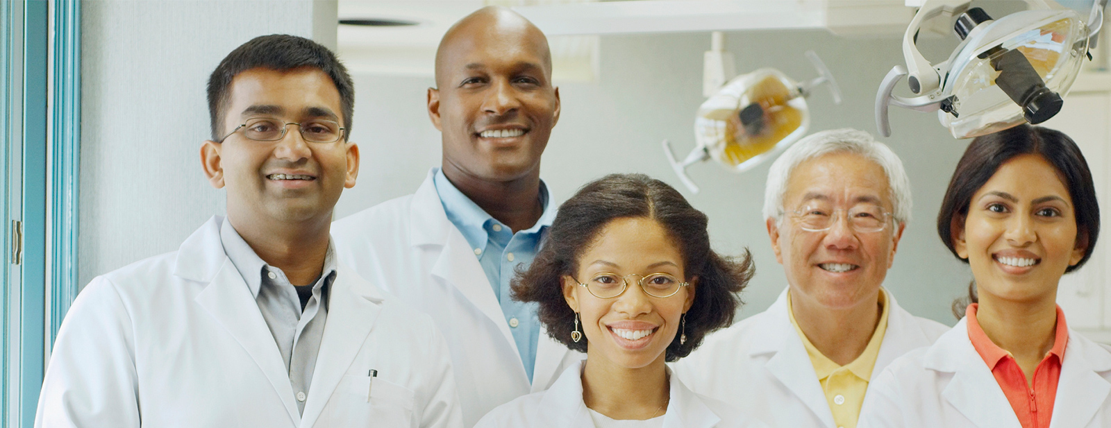 ACDQ smiling dentists